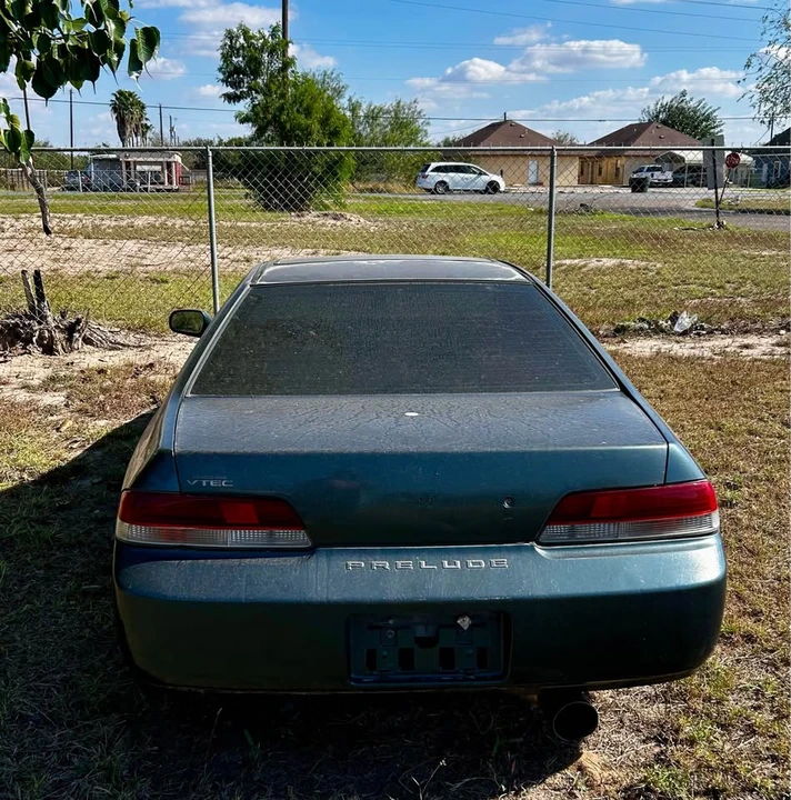 1999 Honda Prelude 5th Gen - Image 6 of 14