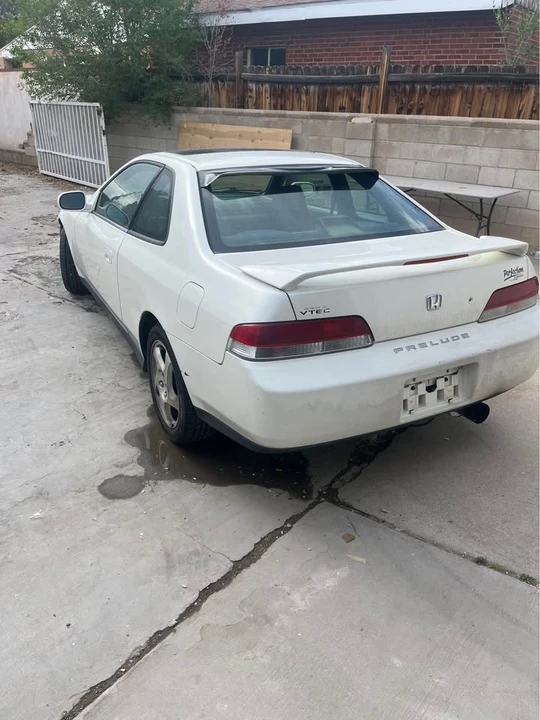 1999 Honda Prelude 5th Gen - Image 3 of 5