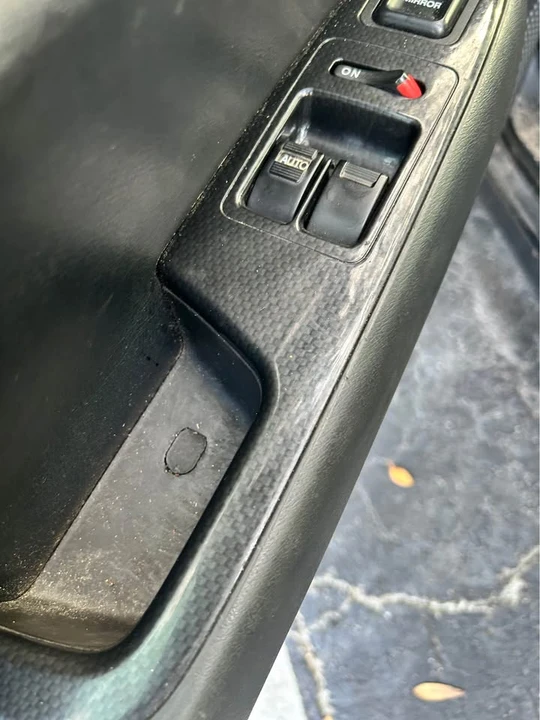 1999 Honda Prelude 5th Gen - Image 6 of 13