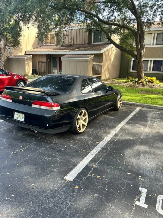 1999 Honda Prelude 5th Gen - Image 10 of 13
