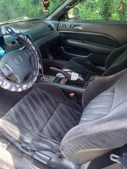 1999 Honda Prelude 5th Gen - Image 5 of 11