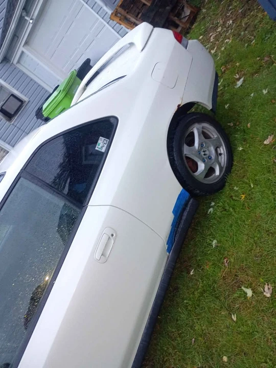1999 Honda Prelude 5th Gen - Image 9 of 20