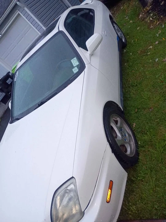 1999 Honda Prelude 5th Gen - Image 10 of 20