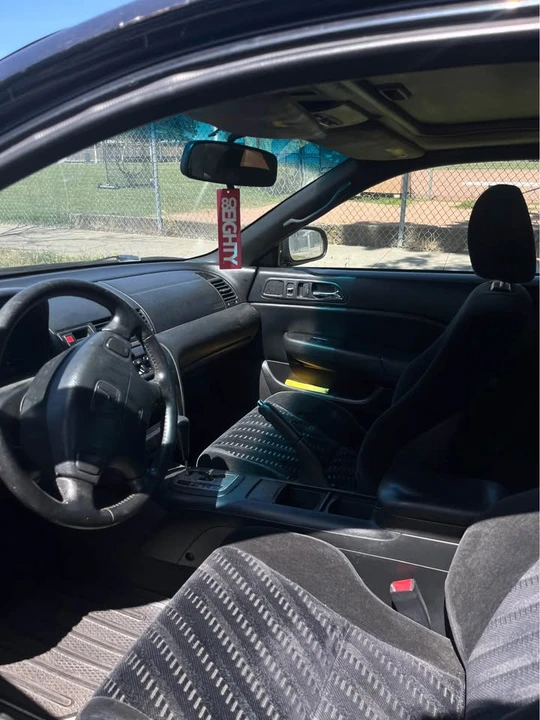 1999 Honda Prelude 5th Gen - Image 4 of 8