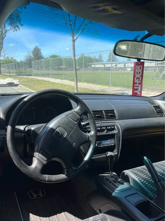 1999 Honda Prelude 5th Gen - Image 3 of 8