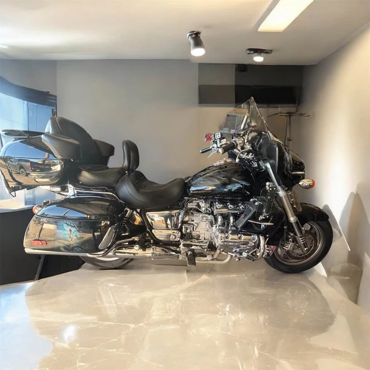 1999 Honda Motorcycles - Image 2 of 2