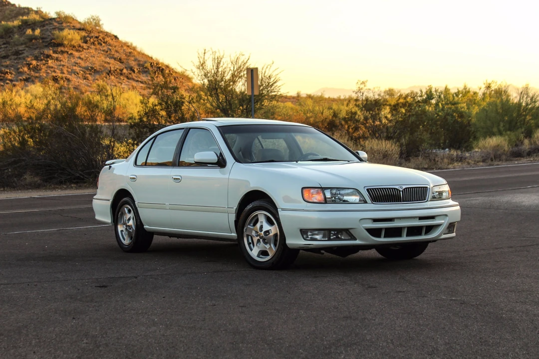1999 Infiniti I30 1st Gen - Image 5 of 31