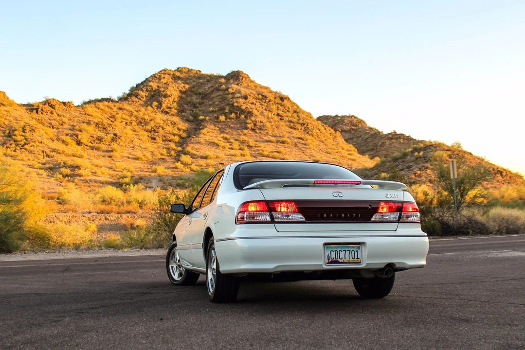 1999 Infiniti I30 1st Gen - Image 13 of 31