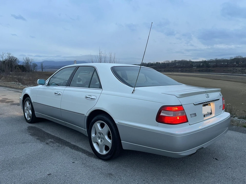 1999 Infiniti Q45 2nd Gen - Image 19 of 31