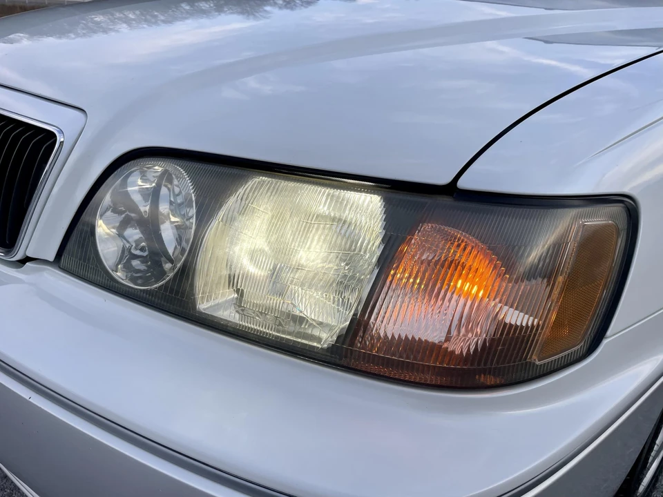 1999 Infiniti Q45 2nd Gen - Image 27 of 31