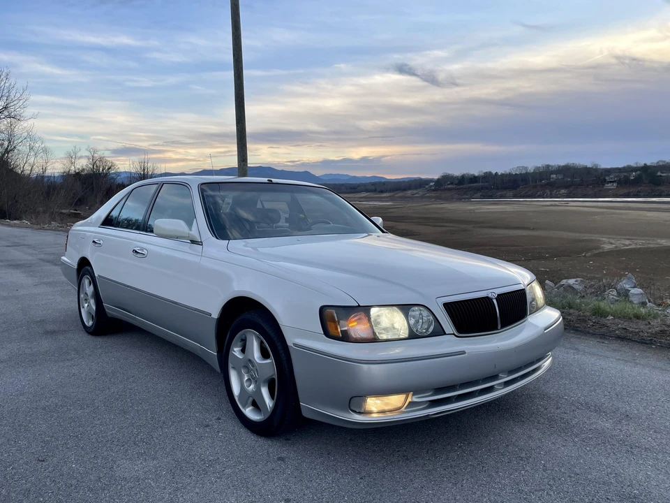 1999 Infiniti Q45 2nd Gen - Image 9 of 31