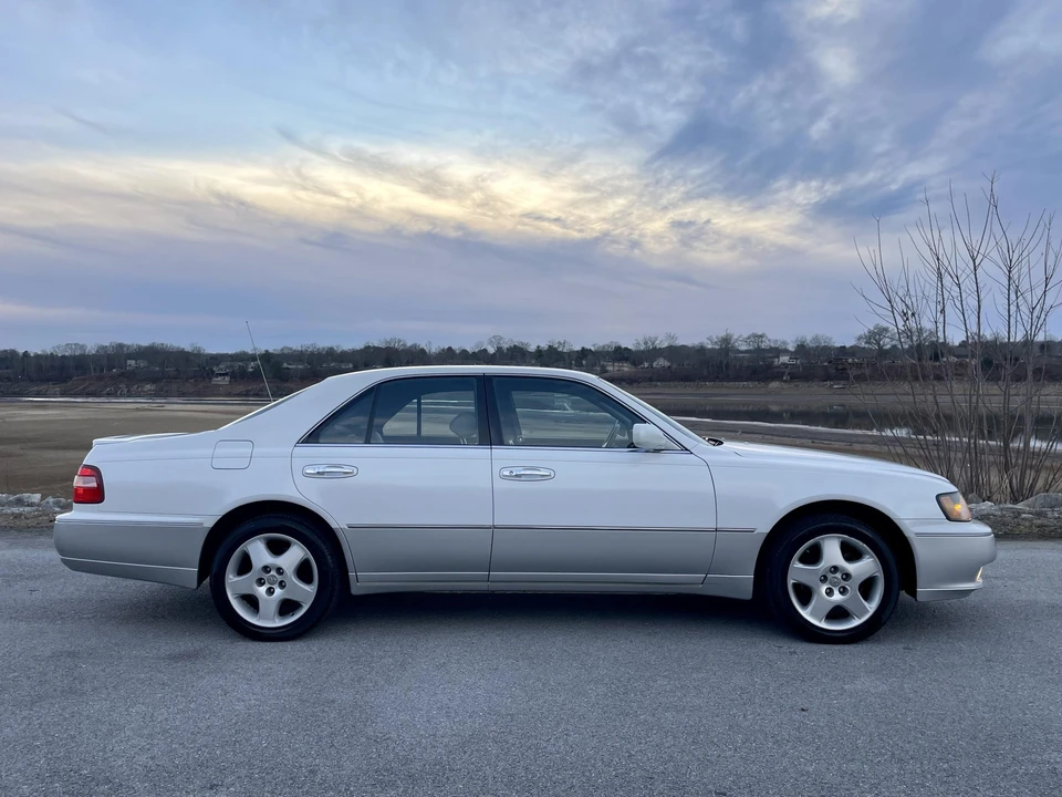 1999 Infiniti Q45 2nd Gen - Image 12 of 31