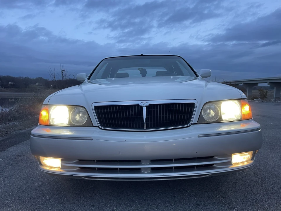1999 Infiniti Q45 2nd Gen - Image 7 of 31