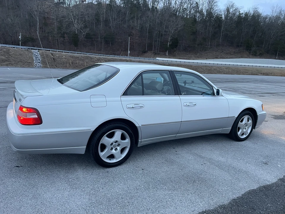 1999 Infiniti Q45 2nd Gen - Image 14 of 31