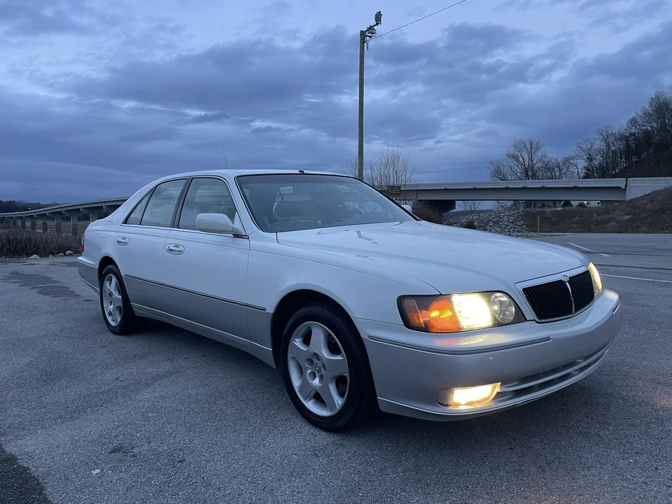 1999 Infiniti Q45 2nd Gen - Image 10 of 31