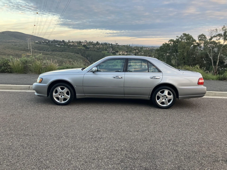 1999 Infiniti Q45 2nd Gen - Image 21 of 31
