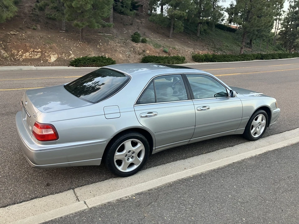1999 Infiniti Q45 2nd Gen - Image 14 of 31