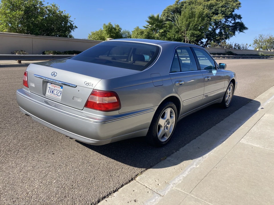 1999 Infiniti Q45 2nd Gen - Image 27 of 31