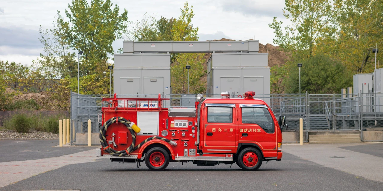 1999 Isuzu Elf - Image 10 of 31