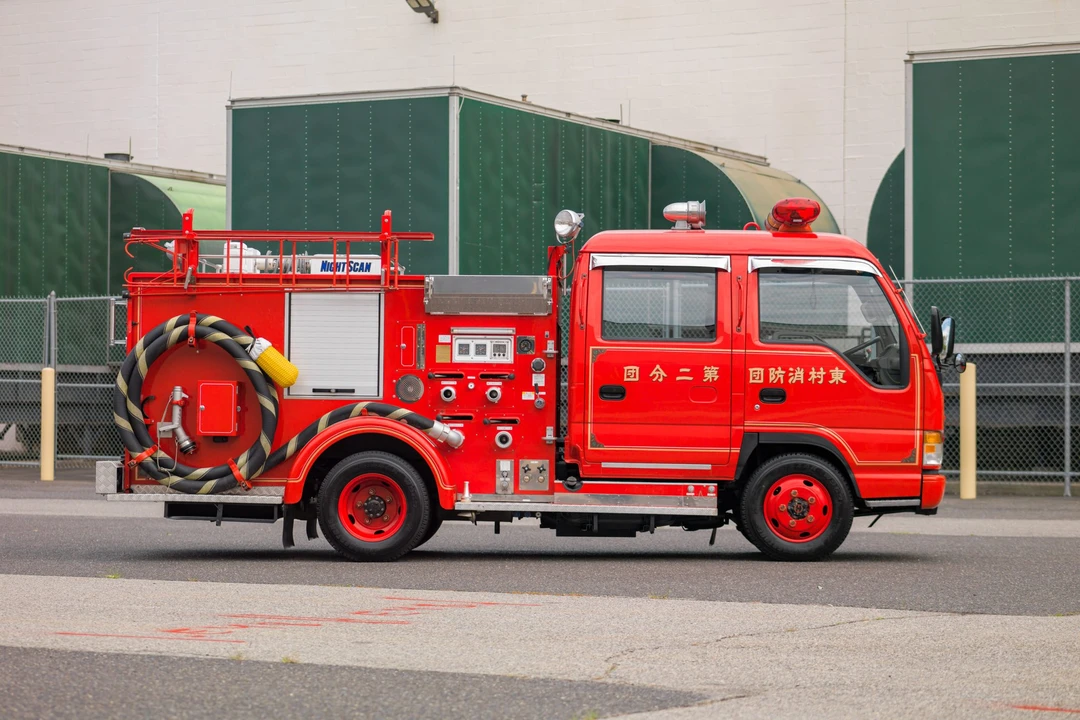 1999 Isuzu Elf - Image 29 of 31