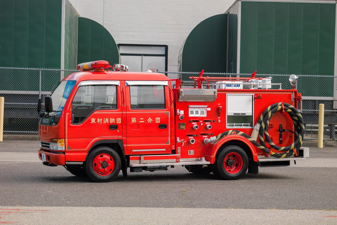 1999 Isuzu Elf - Image 17 of 31