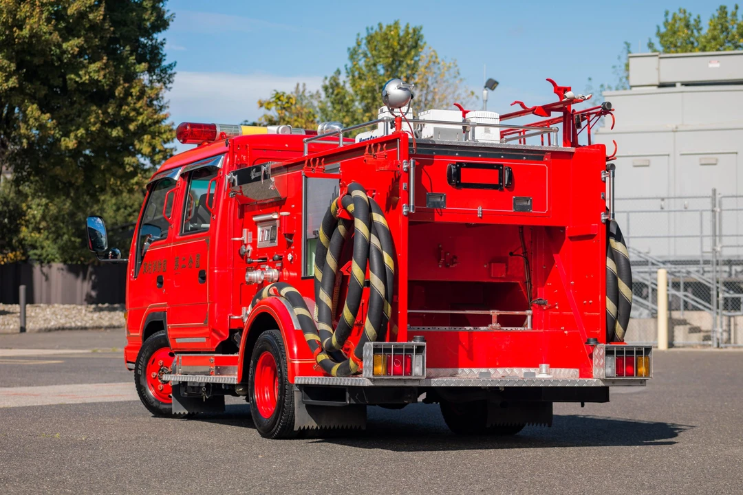 1999 Isuzu Elf - Image 22 of 31