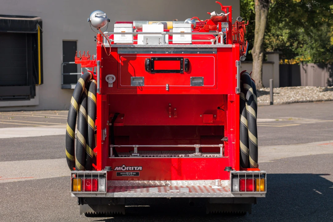 1999 Isuzu Elf - Image 24 of 31