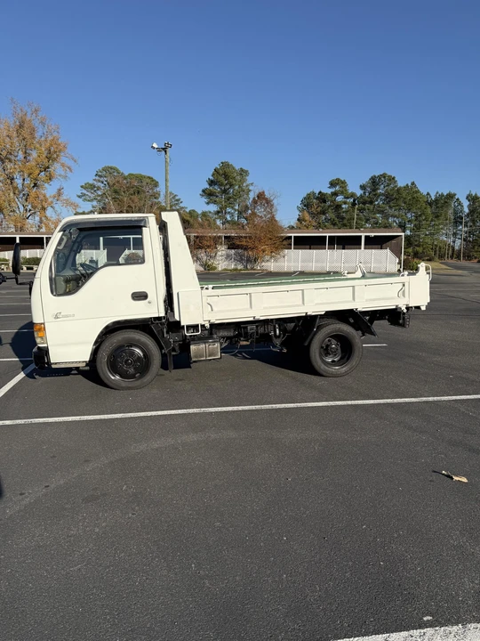 1999 Isuzu Elf - Image 8 of 31