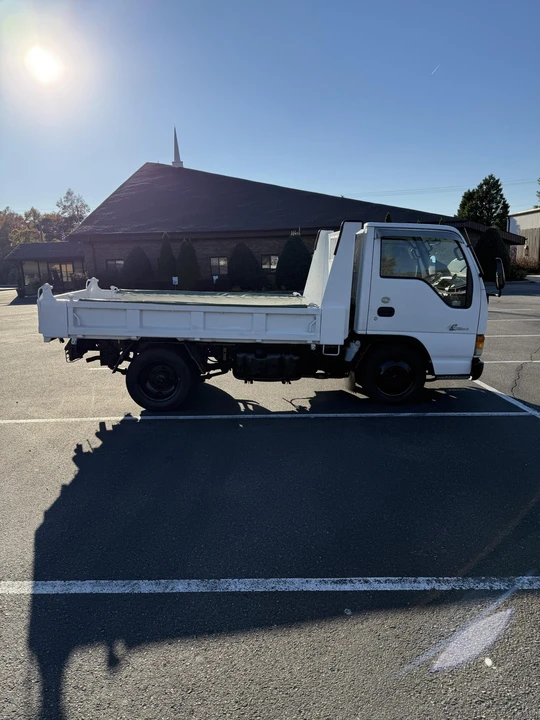 1999 Isuzu Elf - Image 25 of 31