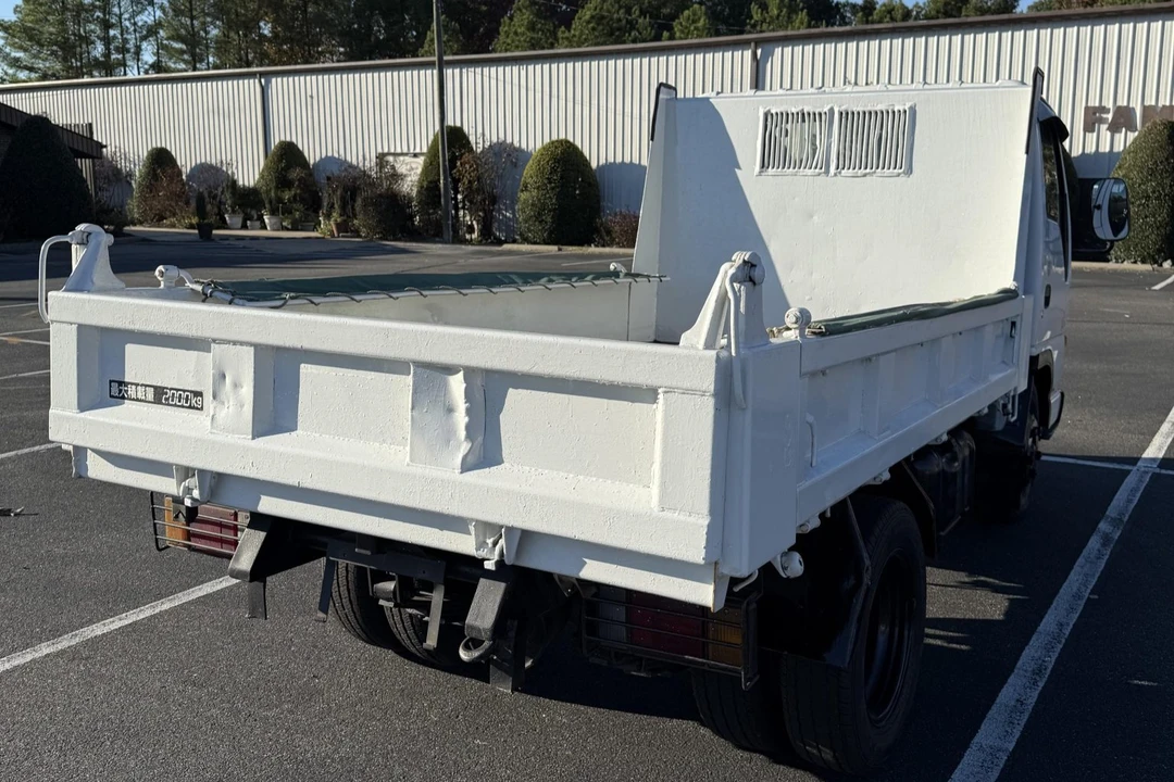 1999 Isuzu Elf - Image 20 of 31