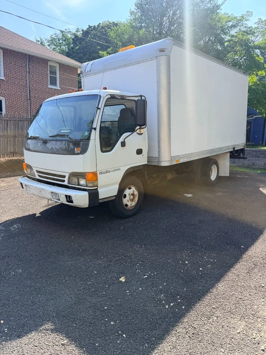 1999 Isuzu Elf - Image 2 of 9