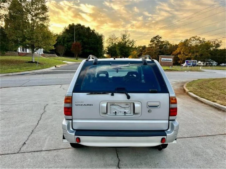 1999 Isuzu Rodeo - Image 13 of 15