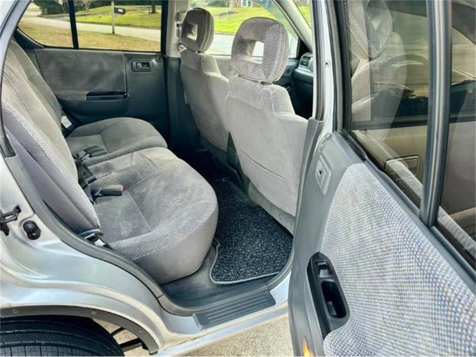 1999 Isuzu Rodeo - Image 3 of 15