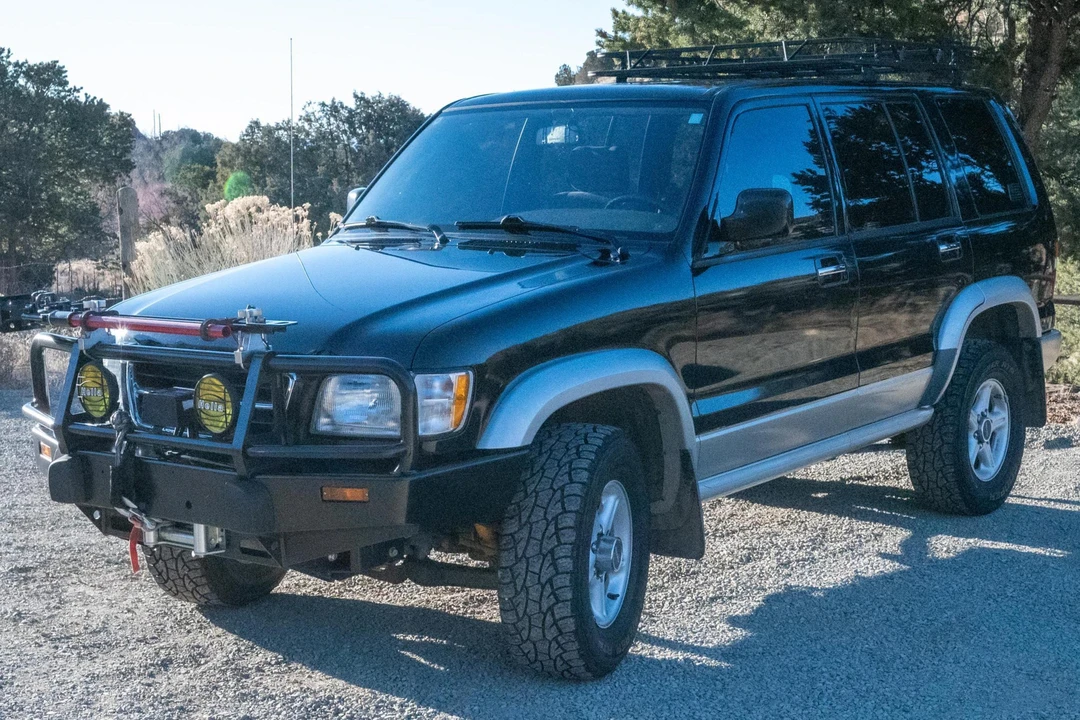 1999 Isuzu Trooper - Image 3 of 31