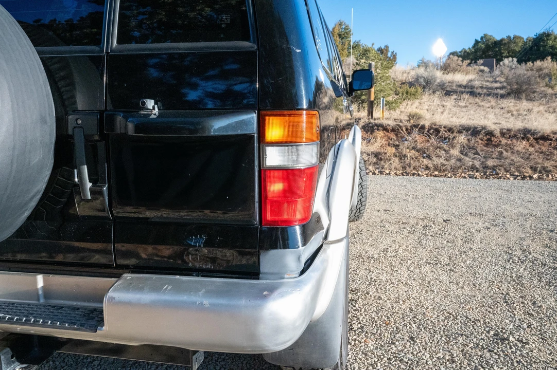 1999 Isuzu Trooper - Image 28 of 31