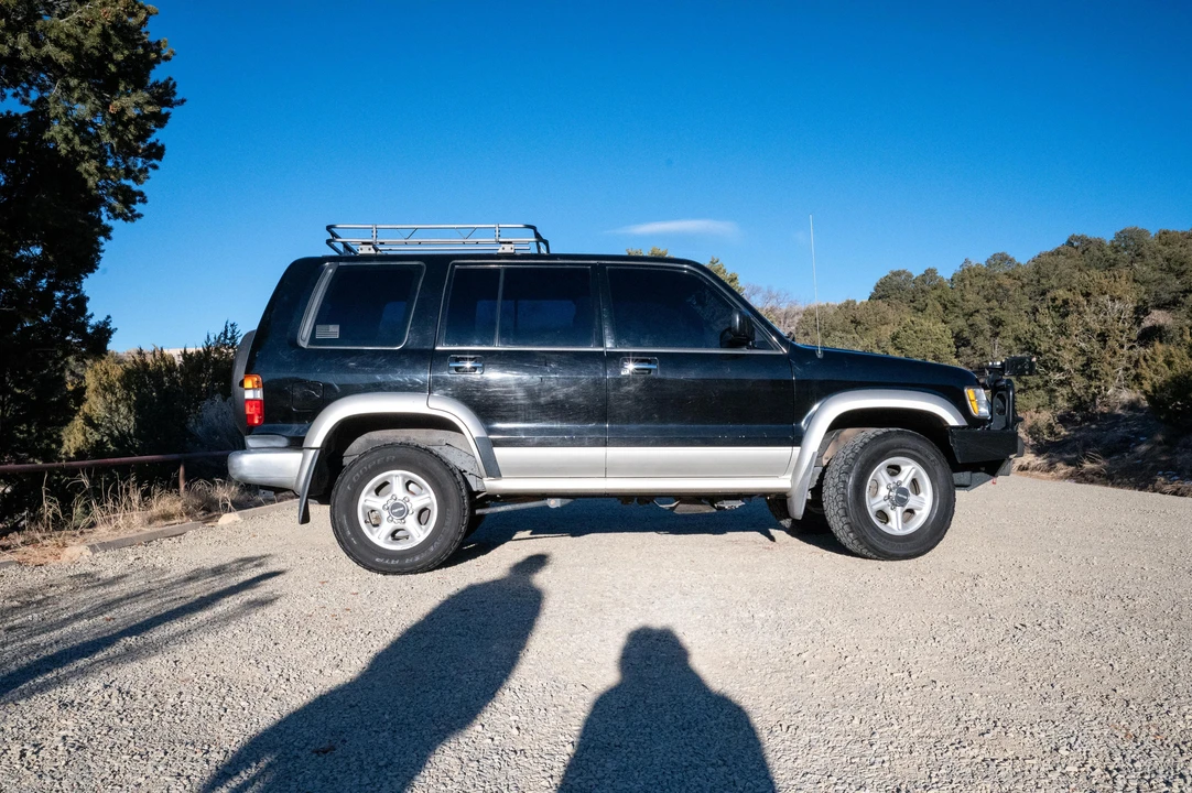 1999 Isuzu Trooper - Image 13 of 31