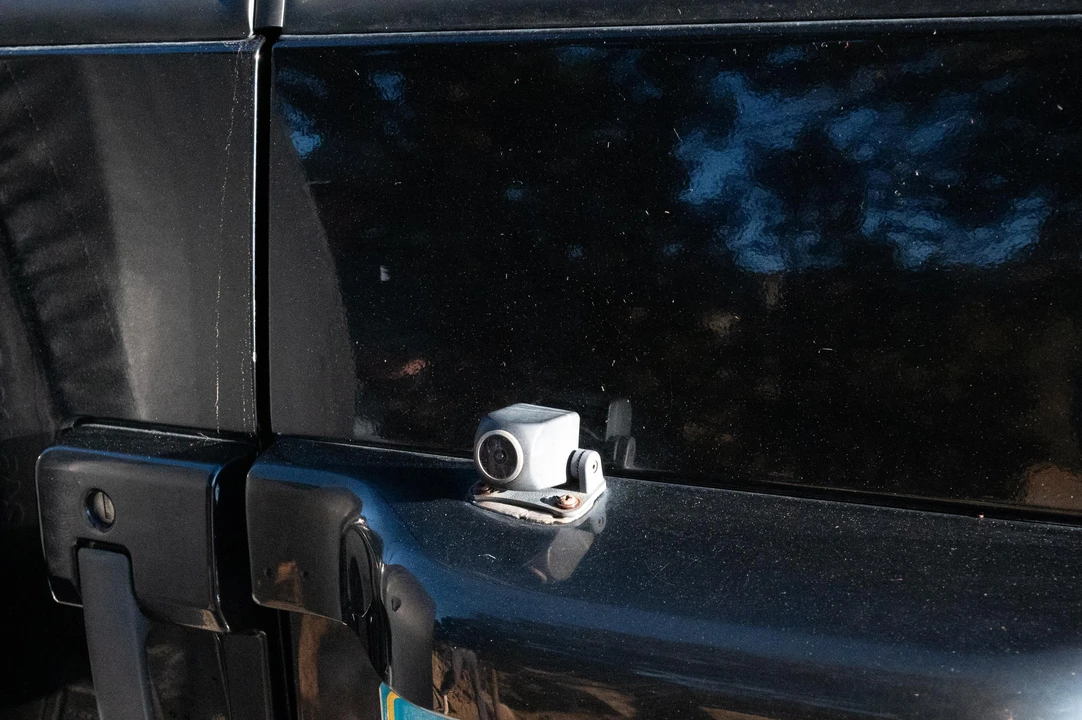 1999 Isuzu Trooper - Image 27 of 31