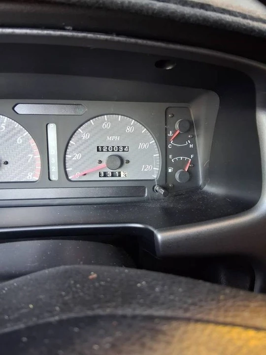 1999 Isuzu VehiCROSS - Image 8 of 18