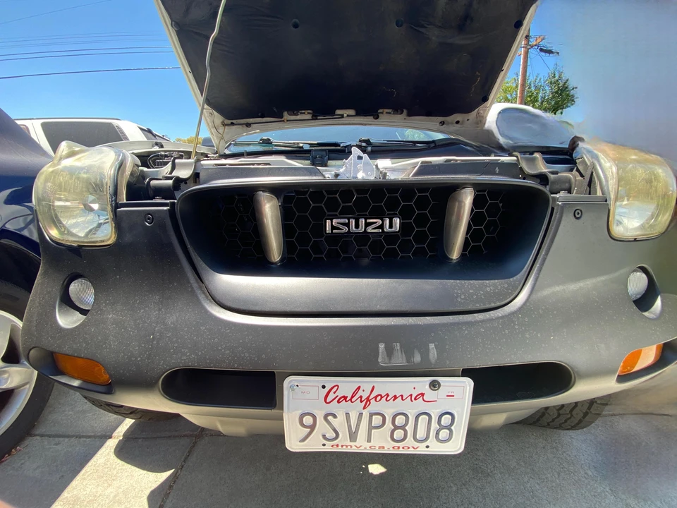 1999 Isuzu VehiCROSS - Image 14 of 31