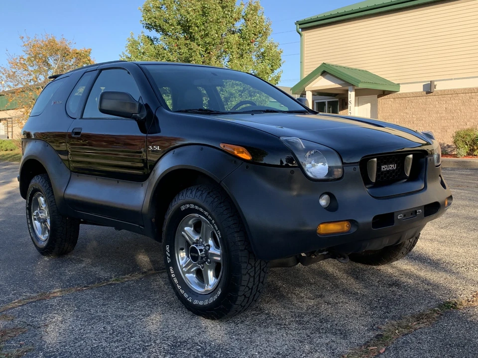 1999 Isuzu VehiCROSS - Image 3 of 31