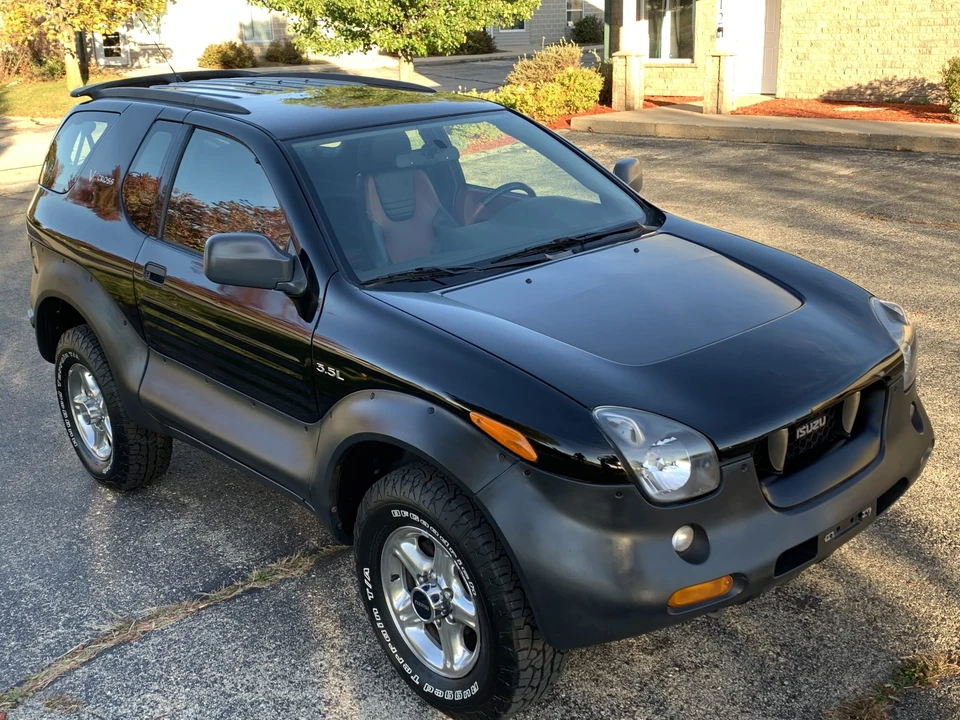1999 Isuzu VehiCROSS - Image 2 of 31