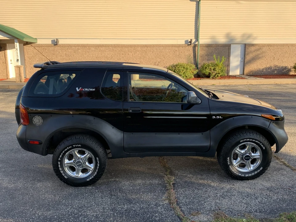 1999 Isuzu VehiCROSS - Image 31 of 31