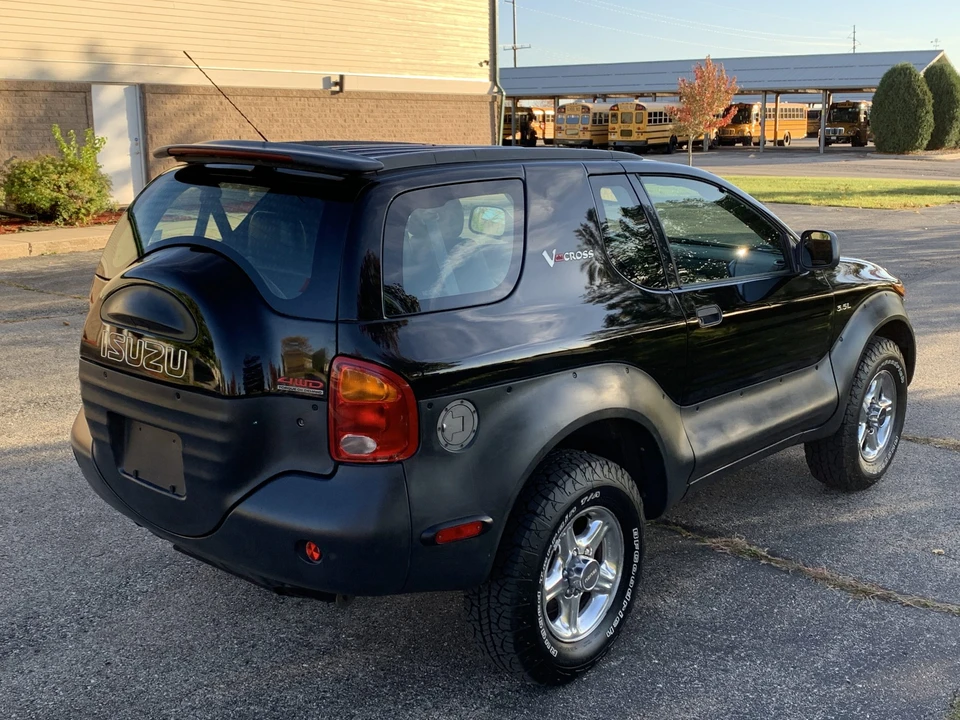 1999 Isuzu VehiCROSS - Image 27 of 31