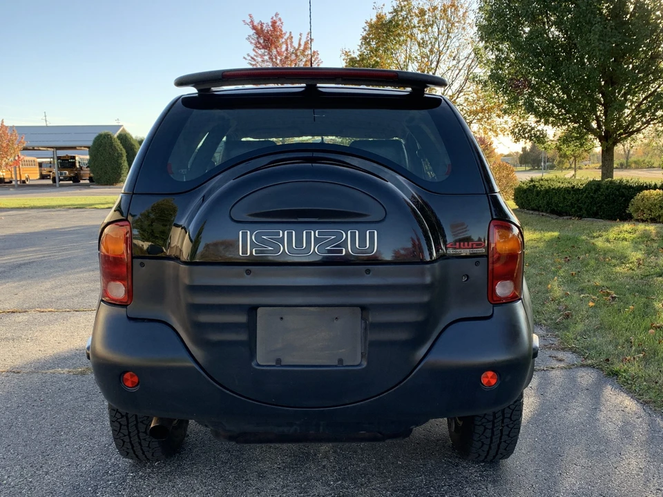 1999 Isuzu VehiCROSS - Image 23 of 31