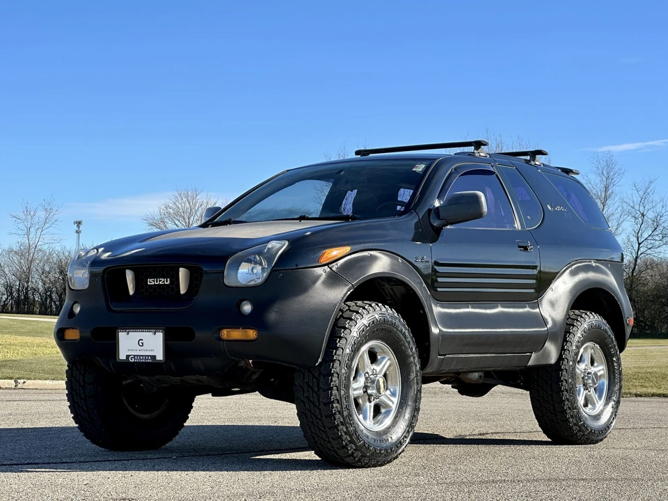 1999 Isuzu VehiCROSS - Image 2 of 31