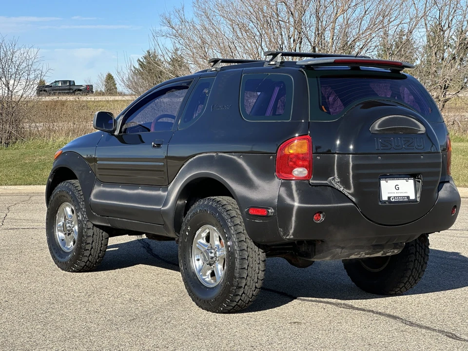1999 Isuzu VehiCROSS - Image 9 of 31