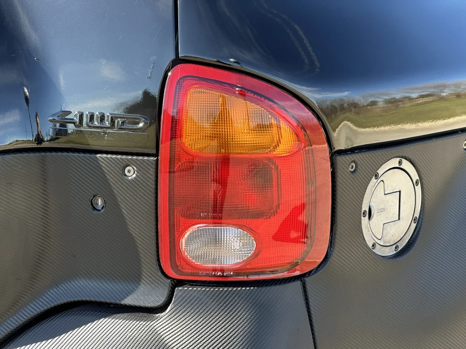 1999 Isuzu VehiCROSS - Image 29 of 31
