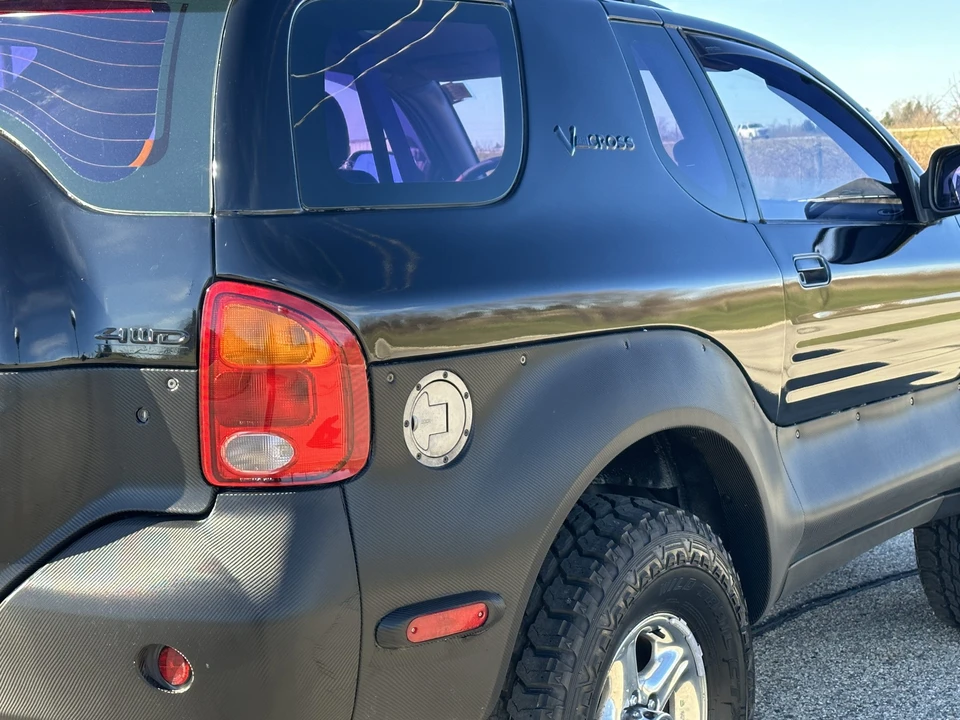 1999 Isuzu VehiCROSS - Image 28 of 31