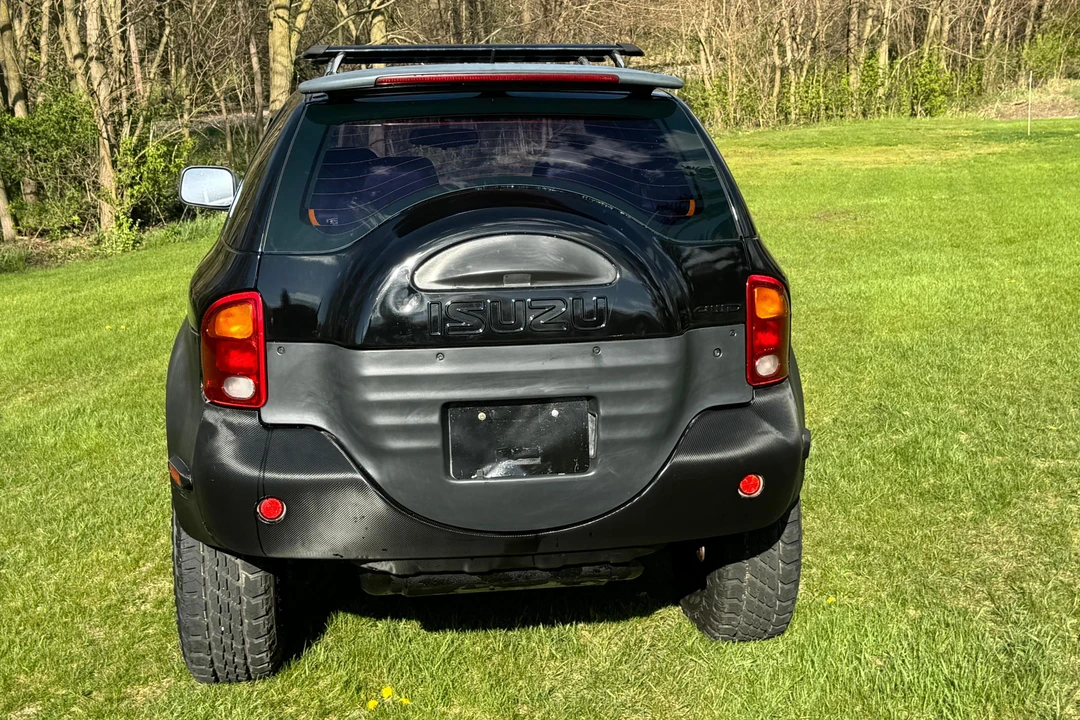 1999 Isuzu VehiCROSS - Image 5 of 31