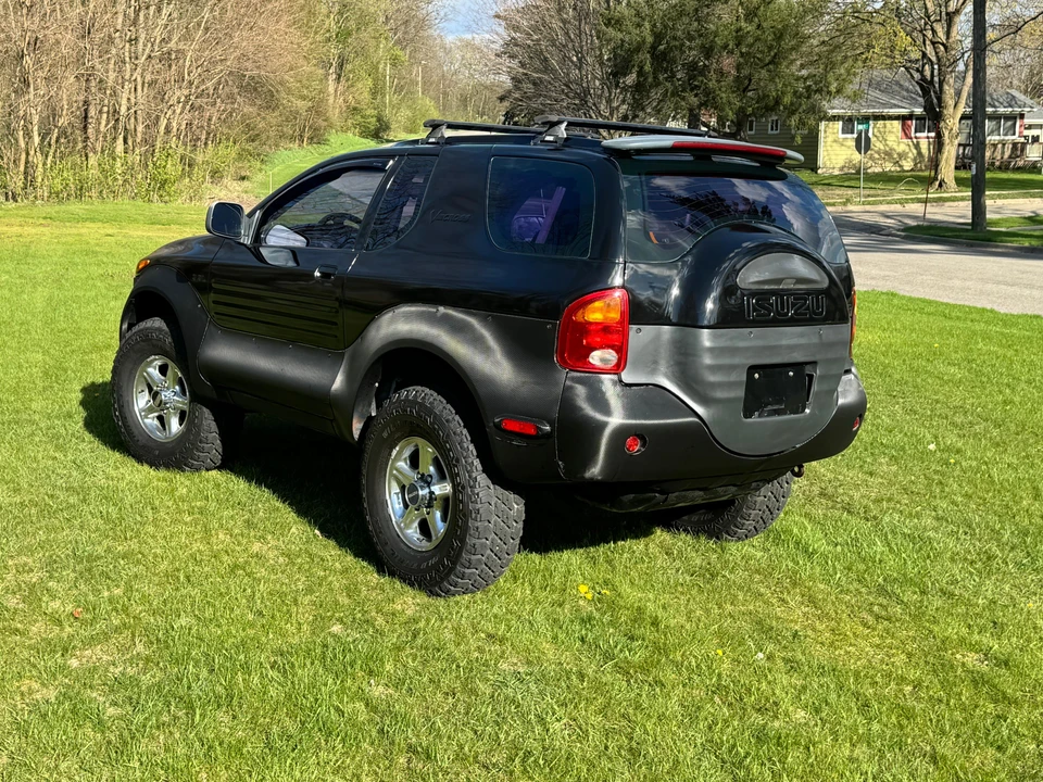 1999 Isuzu VehiCROSS - Image 7 of 31